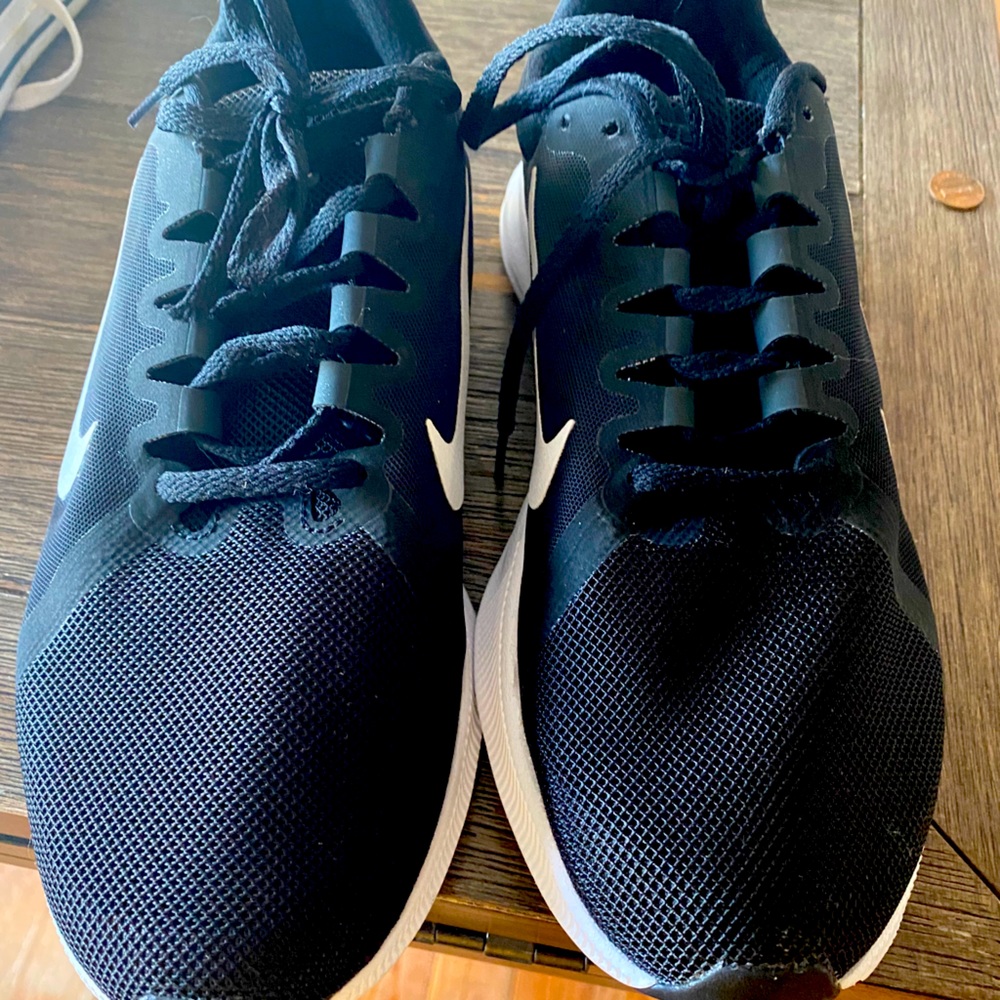 Nike Running Shoes. NWOT